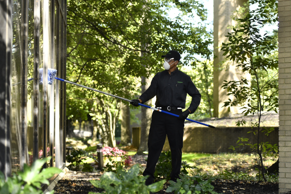 Terminix tech outside